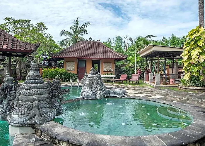 Hotel Dewi Sinta And Restaurant 3*
