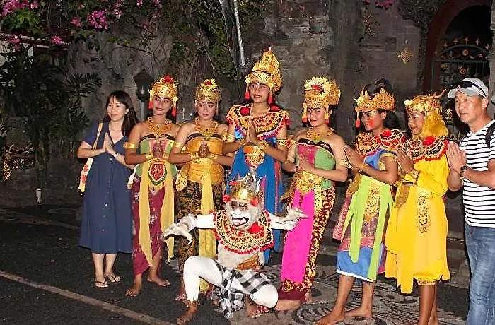 Dewi Sinta And Restaurant